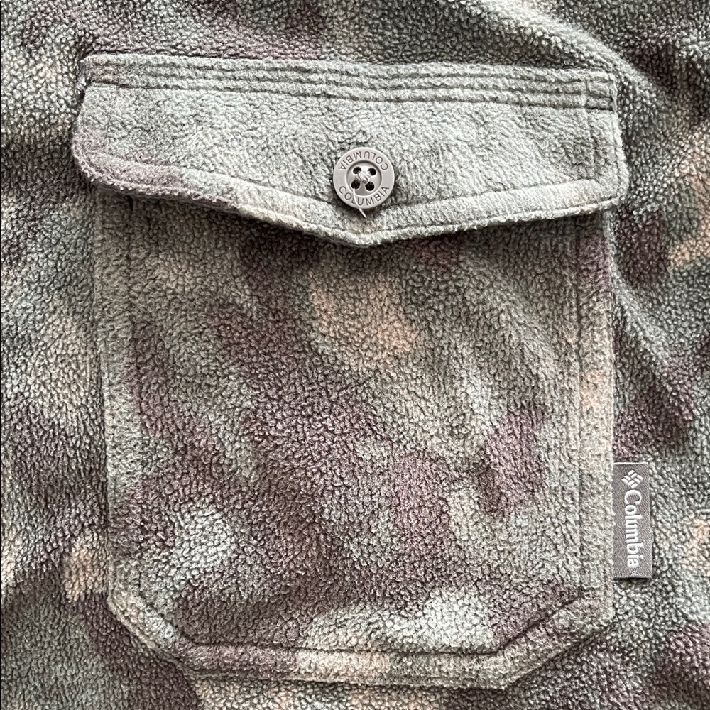 Camouflage Button-Up Shirt - Picture 4 of 8